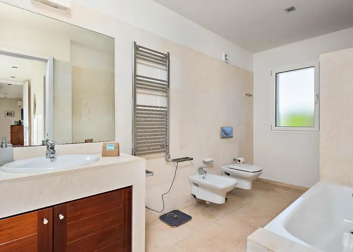 Mariposa 산트 유이스