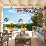 Mariposa Villa